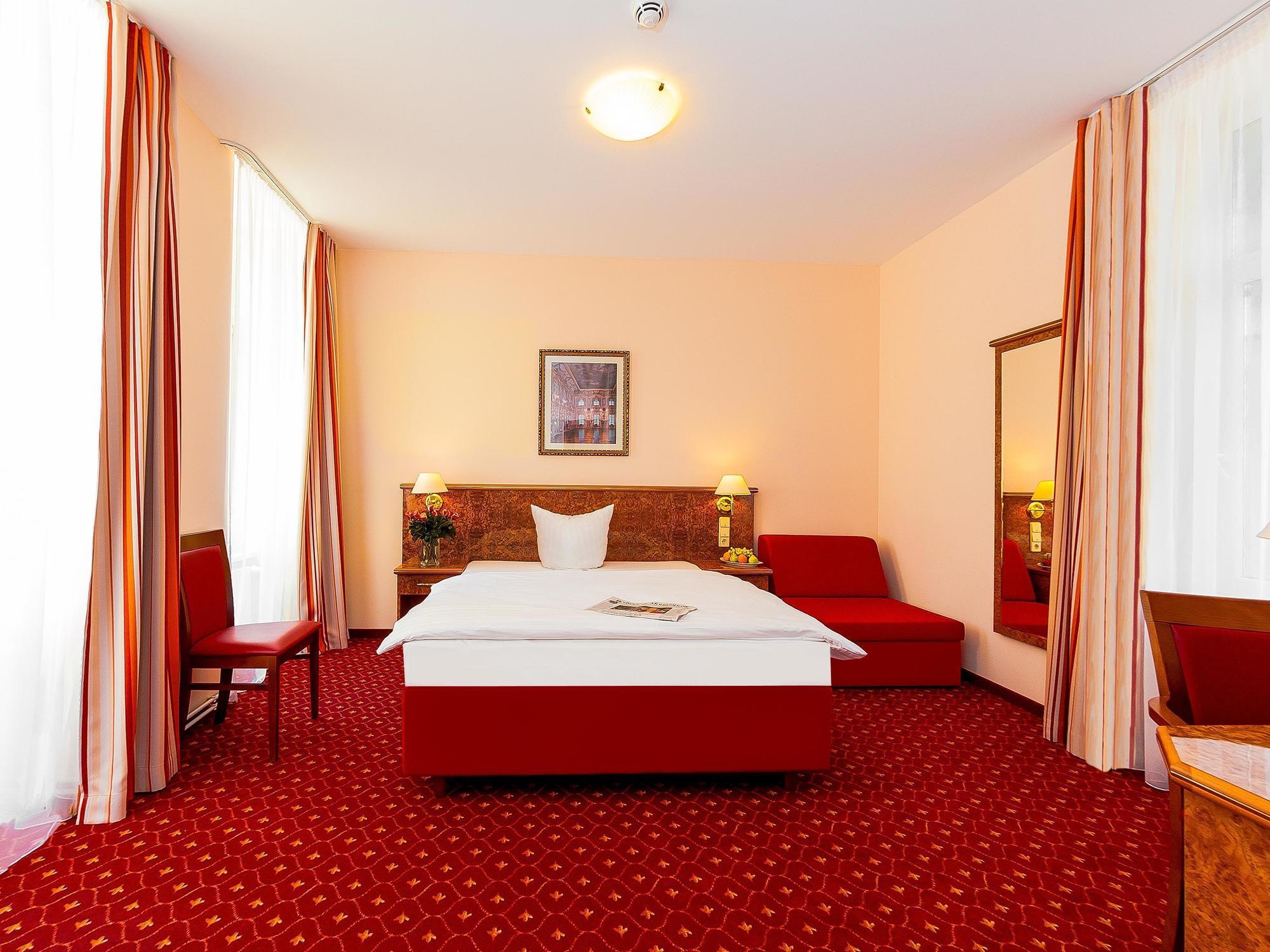 Hotel & Apartments Zarenhof Berlin Mitte Екстер'єр фото