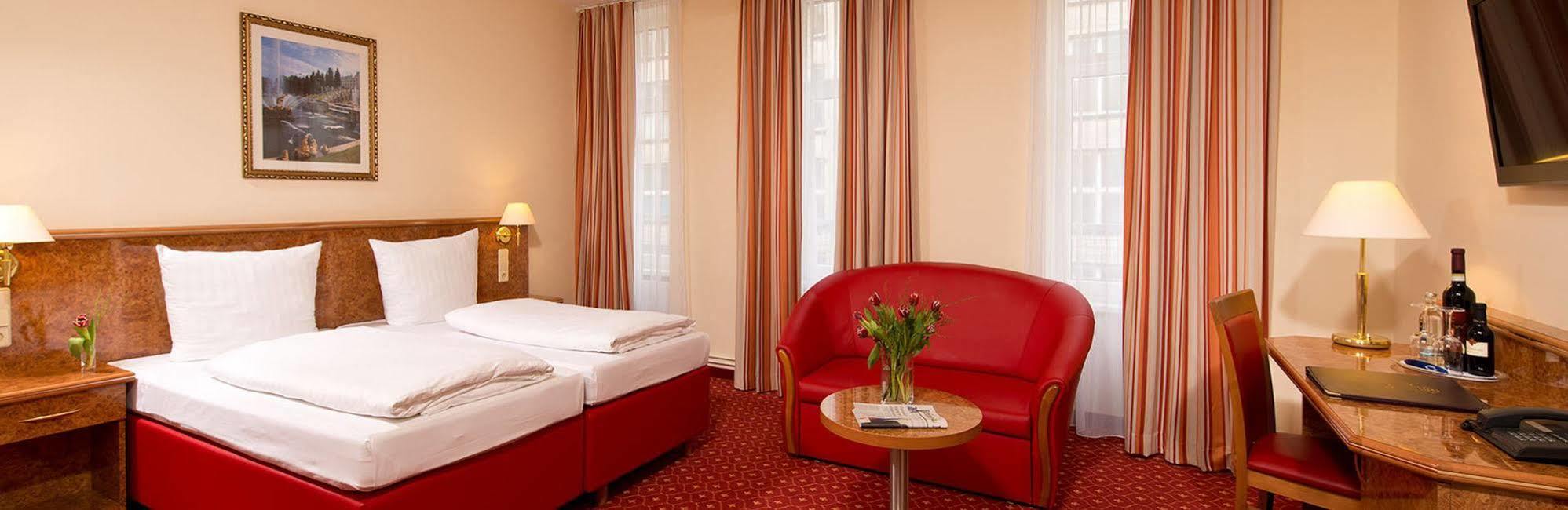 Hotel & Apartments Zarenhof Berlin Mitte Екстер'єр фото